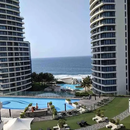 Umhlanga Stunning Sea Facing Apartment Durban Buitenkant foto