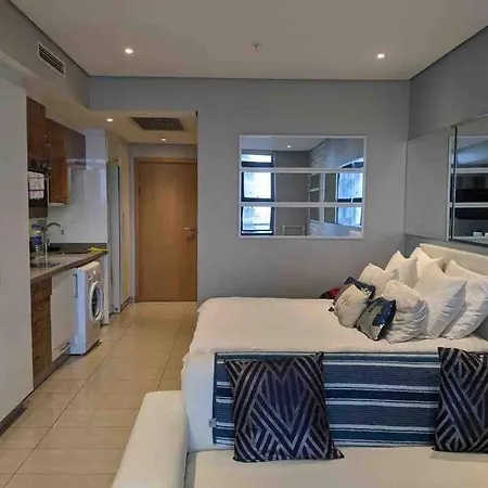 Umhlanga Stunning Sea Facing Apartment Durban Buitenkant foto