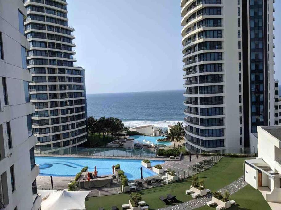 Umhlanga Stunning Sea Facing